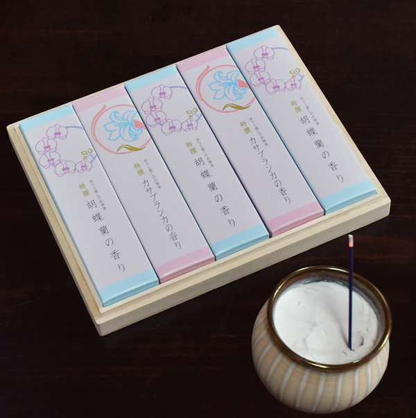 קטורת יפנית באריזת מתנה מהודרת- Special Selection Incense for Healing