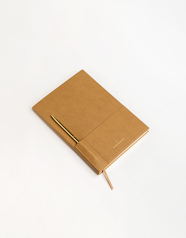 מחברת בכריכת עור טבעוני עם עט מהודר - קטנה