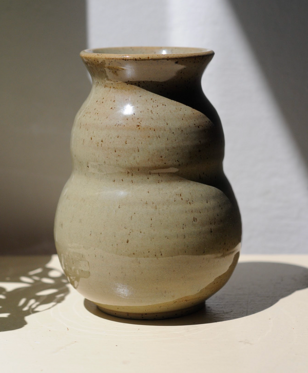 Yaar Ceramics |ואזה וואבלי ירוק