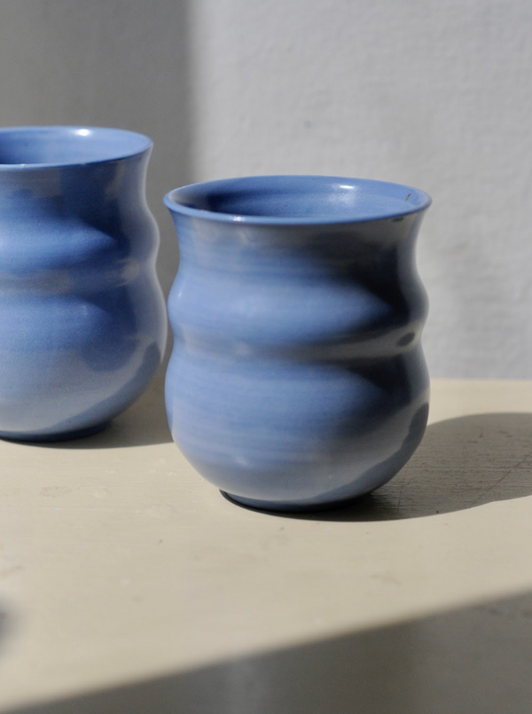 Yaar Ceramics | כוס וואבלי פורצלן כחול