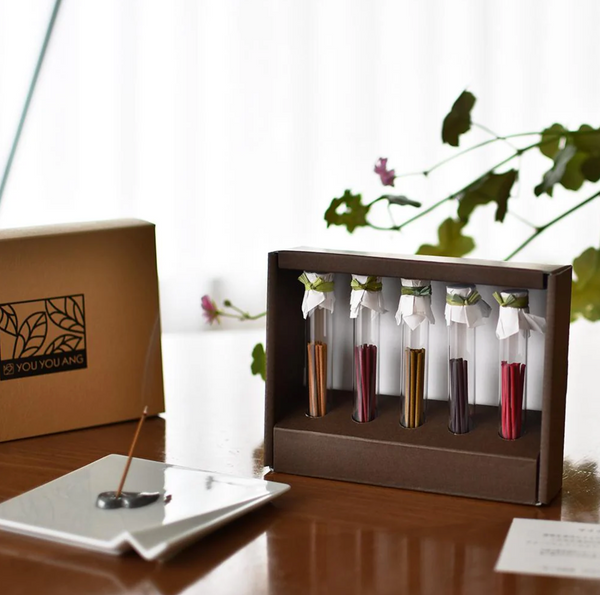 קטורת יפנית-Gift Set of Incense in Bottles／Kampo Japanese Medicinal Incense