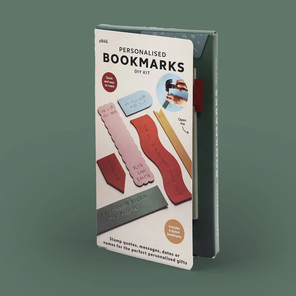 PERSONALISED BOOKMARKS | DIY paper kit